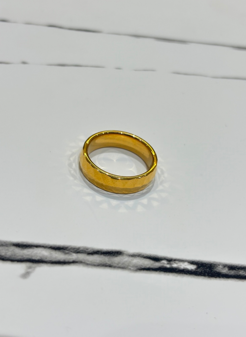 Luxe Texture Ring Men’s Ring