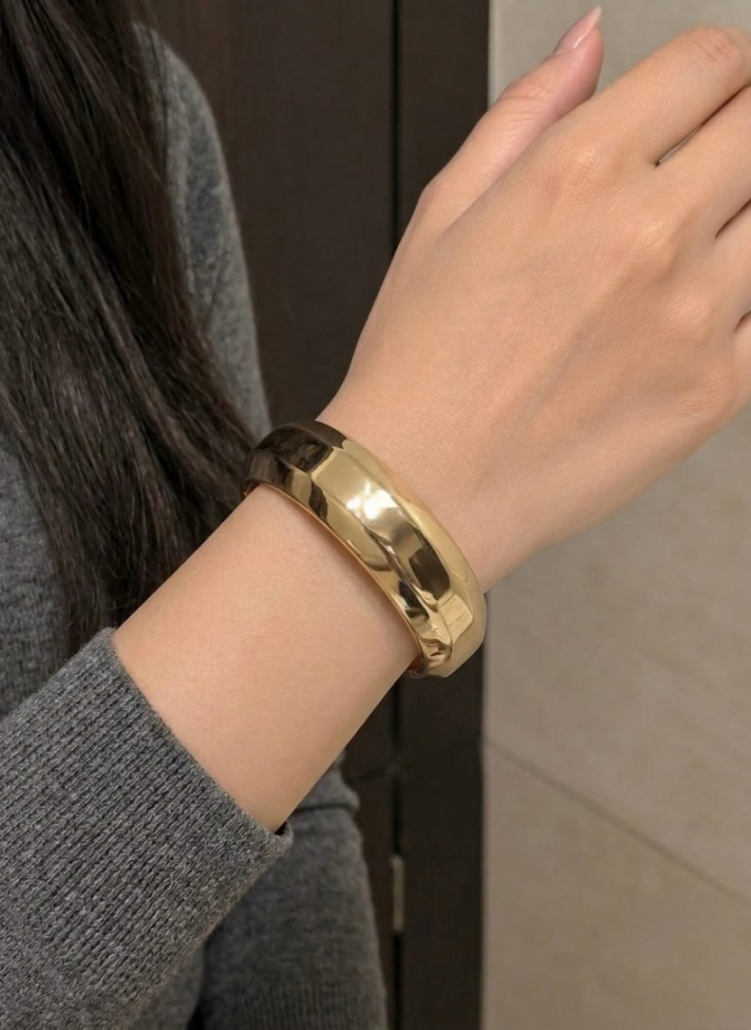 Gold Thick Hinge Kada