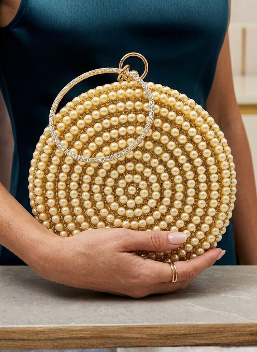 Round Pearl Clutch