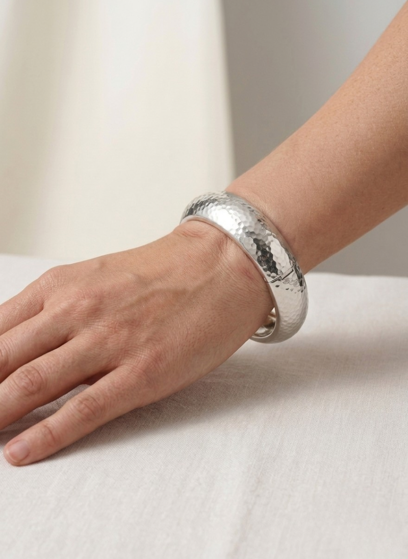 Hammered Silver Metallic Kada