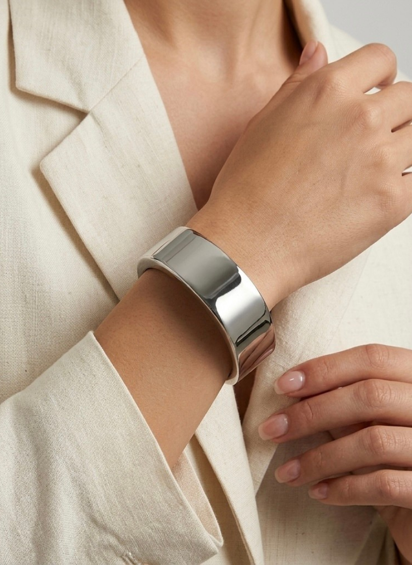 Silver Wide Hinge Kada