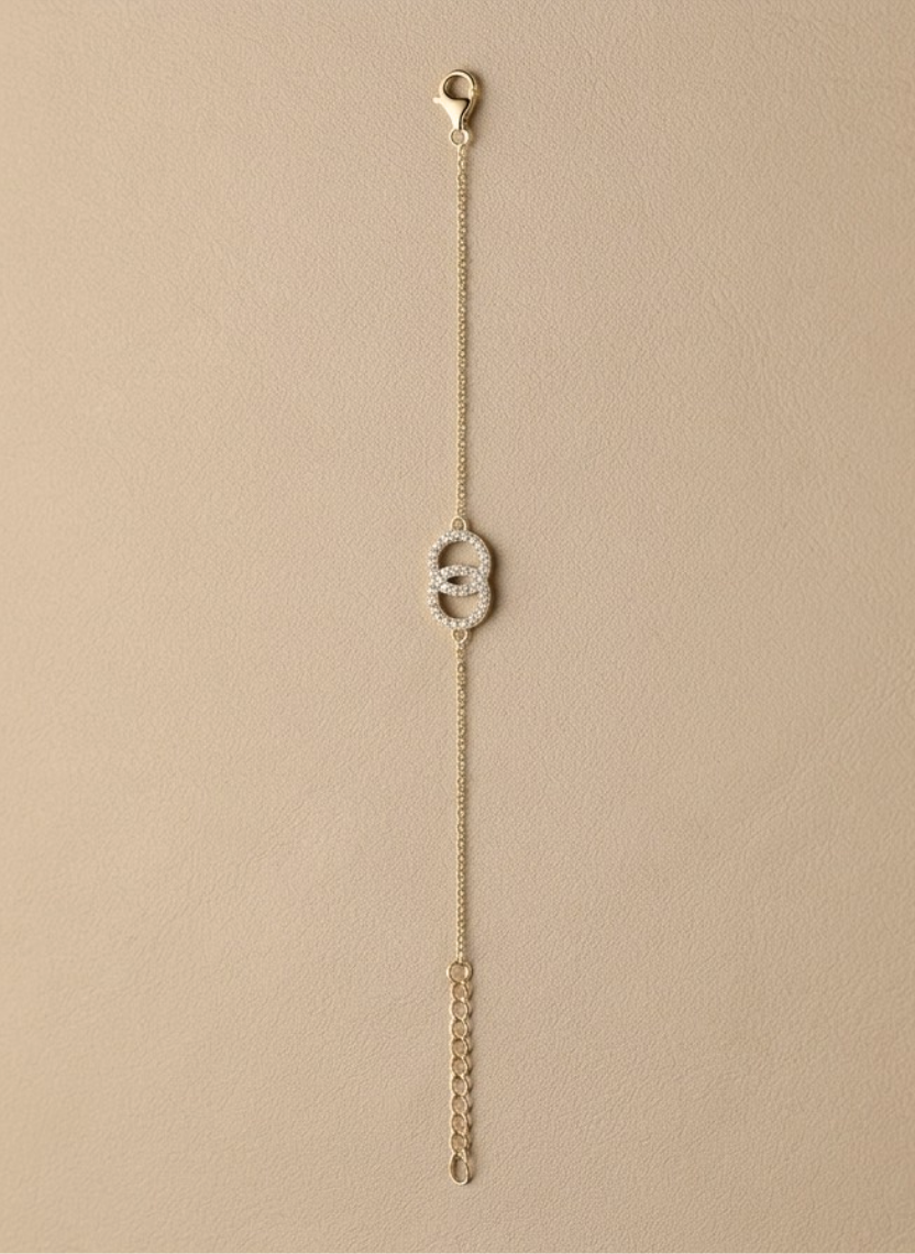 Gold Interlocking Circle Bracelet