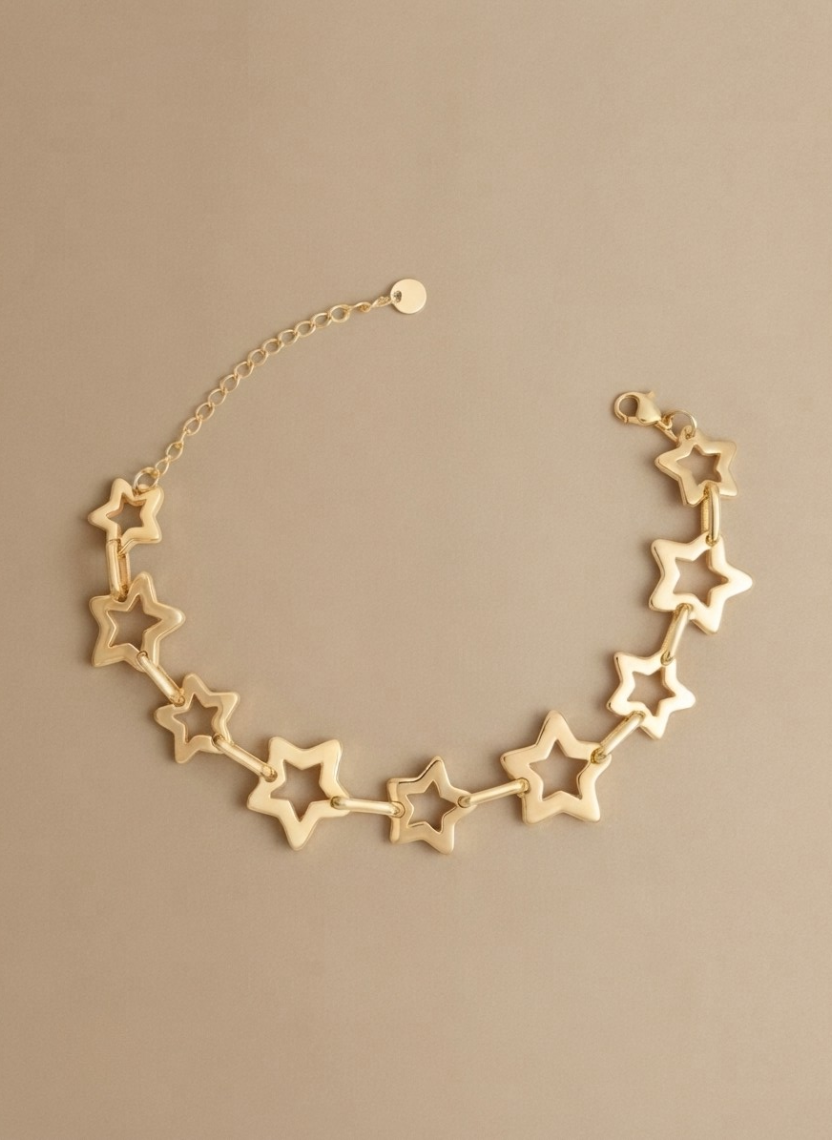 Gold Cutout Star Bracelet