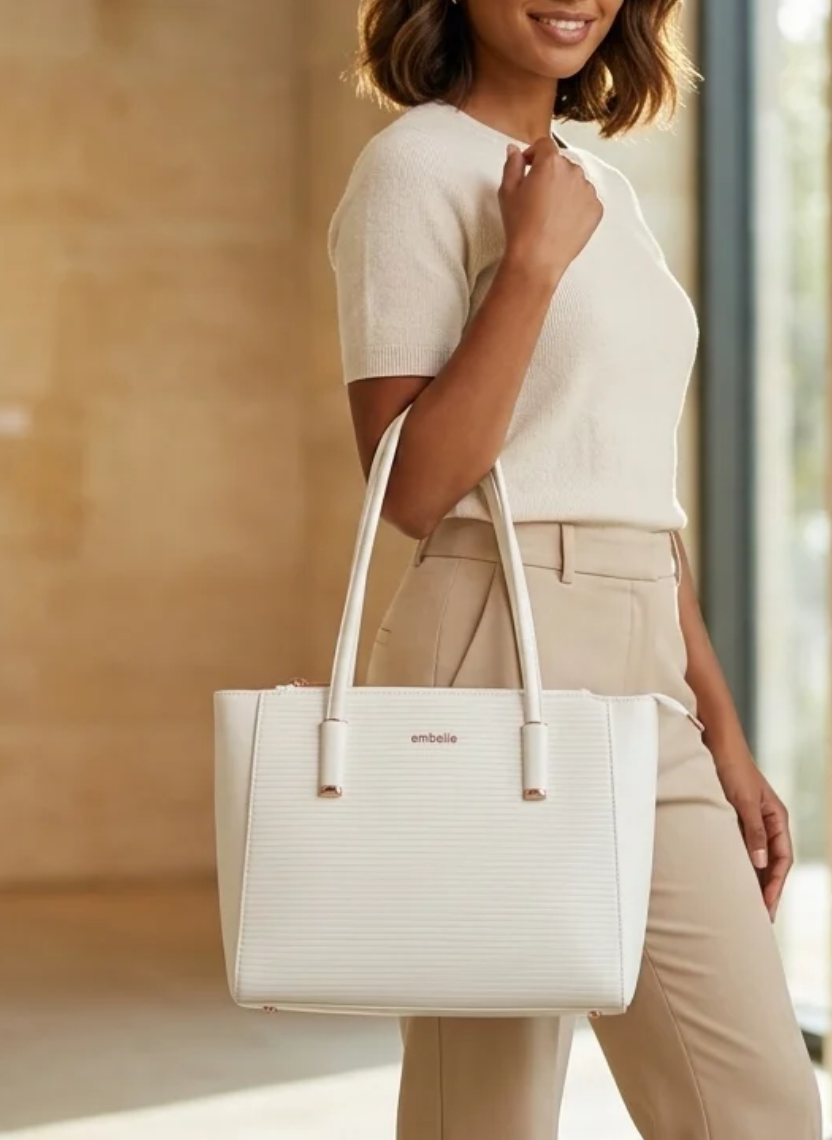 Elegant Textured White Handbag