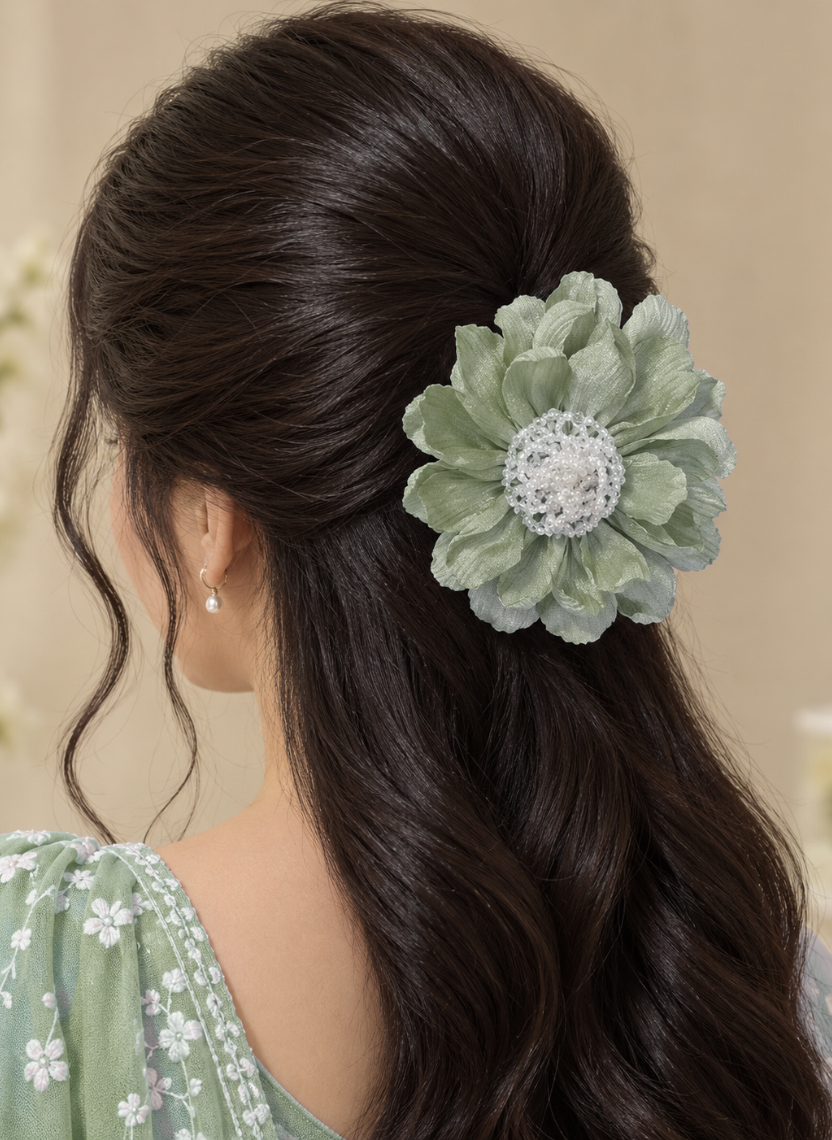 Floral Pearl Hair Clip