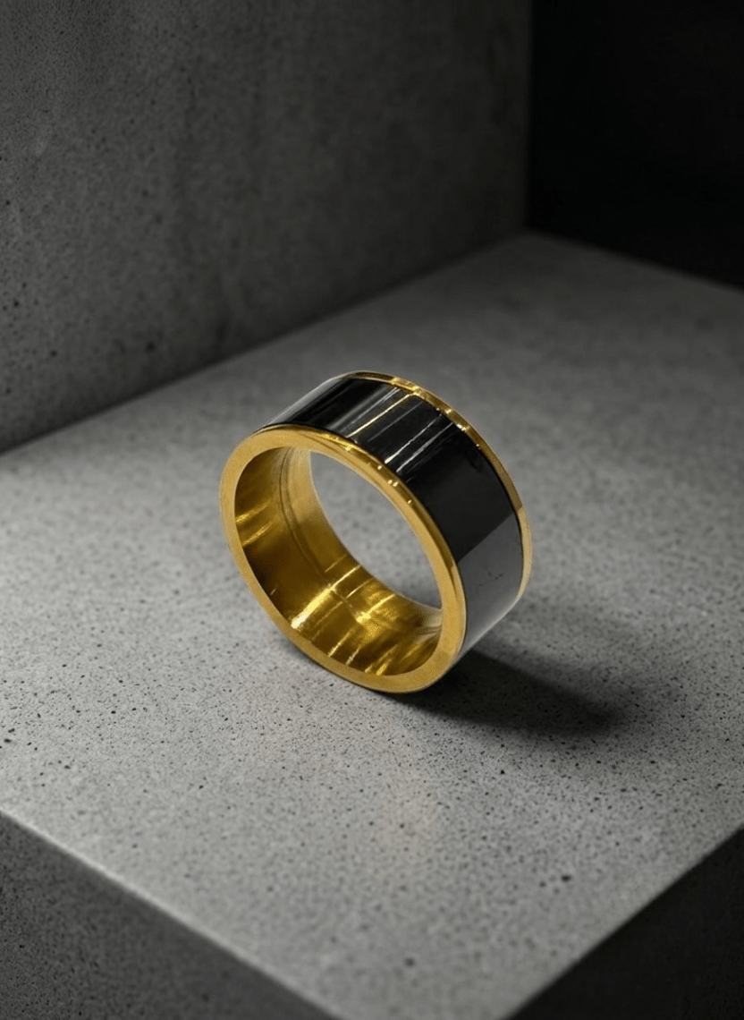 Dark Crest Ring Men’s Ring - HOT-RIN-007-2 - Luxeria