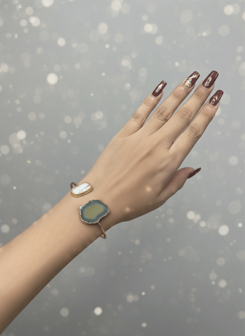 Eos Cuff Agate and Pearl Bracelet - WEB-K-7 - Luxeria