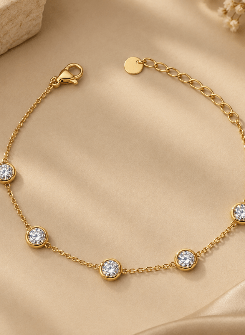 Gold Crystal Bezel Chain Bracelet - LUXBLT-C3-7-C - Luxeria