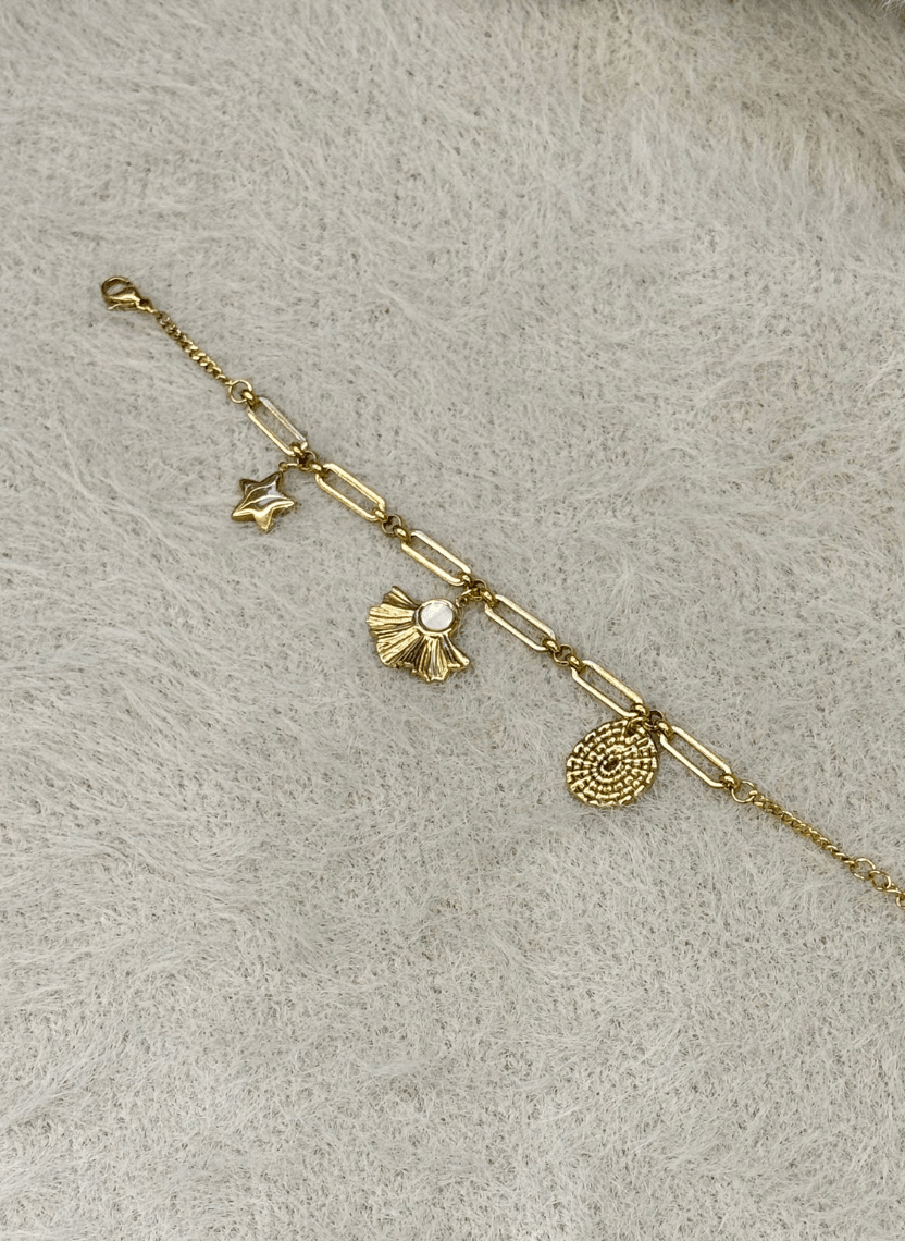 Golden Charm Bracelet - LUXBLT-C3-4-3 - Luxeria