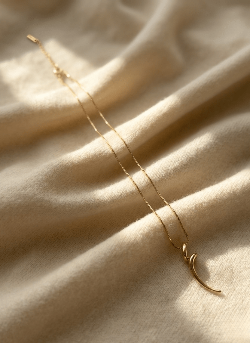 Golden Curve Chain - NAK-CHA-006 - Luxeria