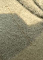 Golden Daisy Charm Necklace - LUXCHA-D2-47 - Luxeria