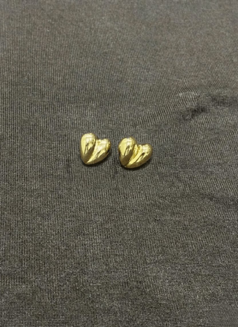 Golden Heart Stud Earrings - LUXEAR-AA9-5 - Luxeria