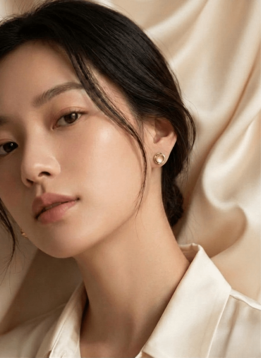 Golden Matte Stud Earring - LUXEAR-AA18 - Luxeria