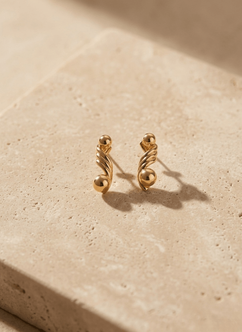 Golden Swirl Earring - LUXEAR-AA57 - Luxeria