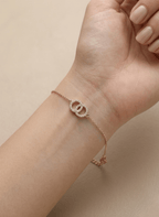 Interlocking Circle Gold Bracelet -  - Luxeria