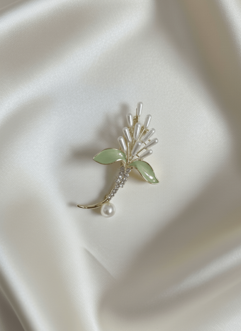 Lilac Blossom Brooch Pin with Pearl & Leaf - WEB-B-001 - Luxeria