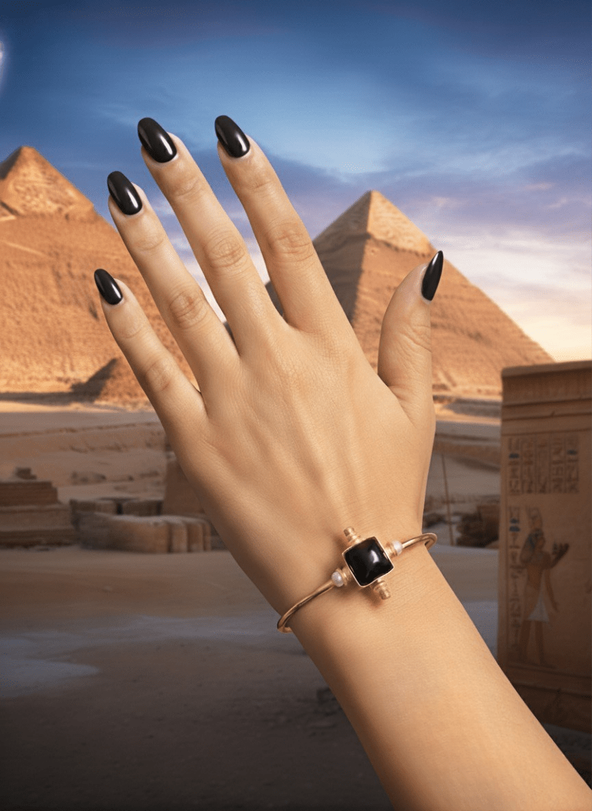 Onyx Brass Cuff - WEB-K-25 - Luxeria