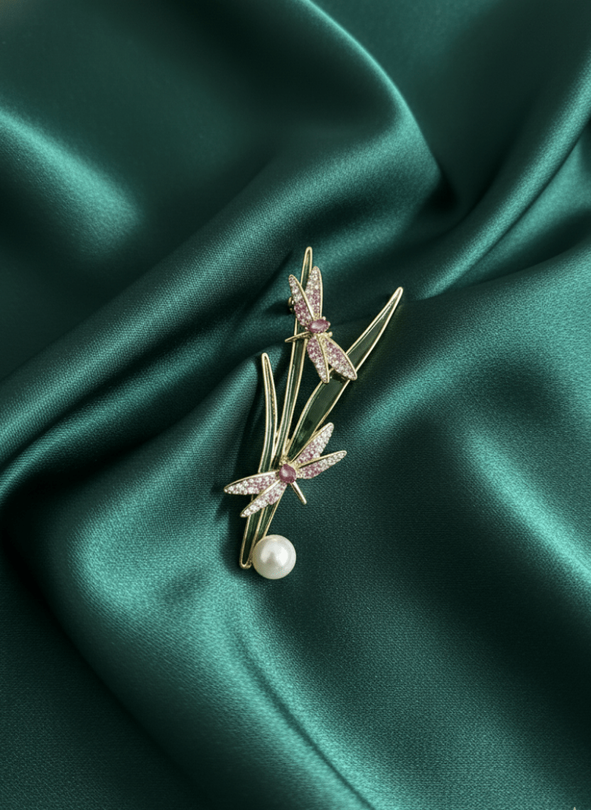 Pink Flutter Brooch Pin - WEB-B-006 - Luxeria