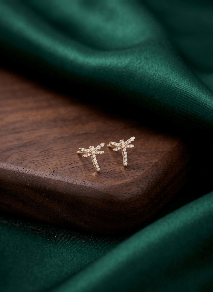 Tiny Dragonfly Stud Earrings - LUXEAR-AA9-6 - Luxeria