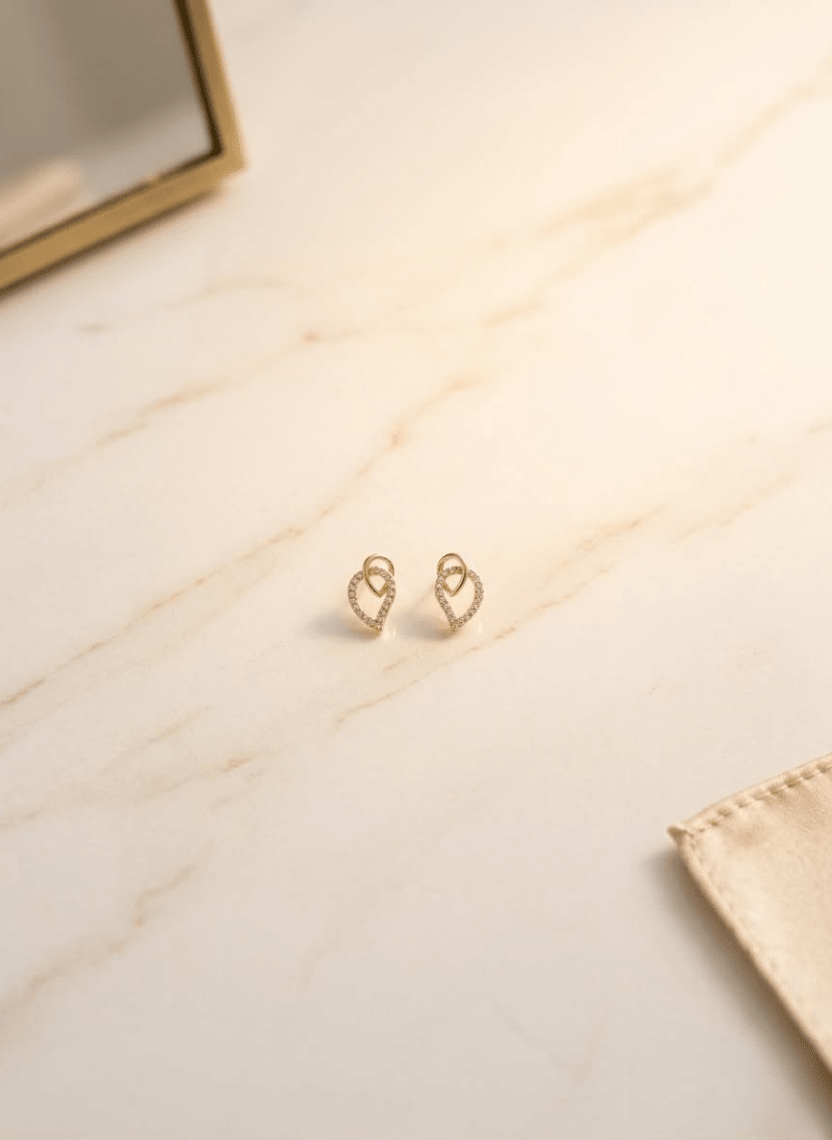 Twinkle Leaf Stud Earrings - LUXEAR-AA9-1 - Luxeria